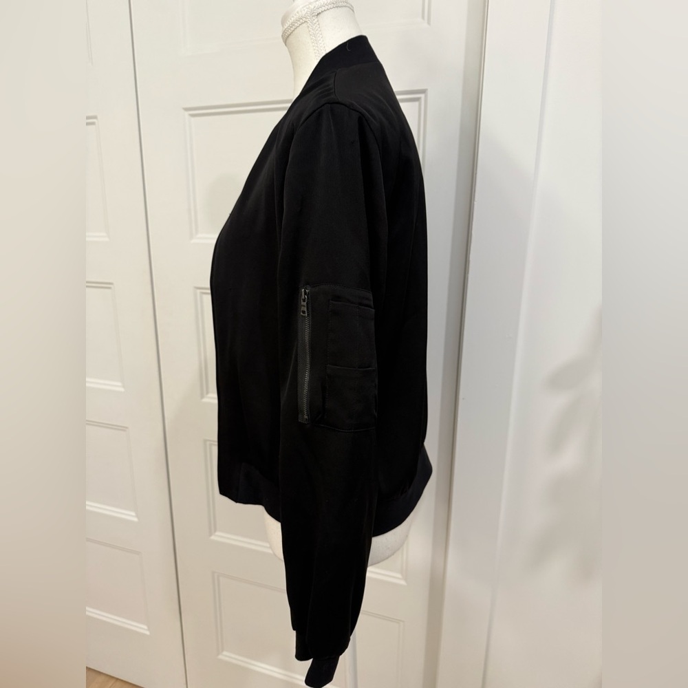 BCBG jacket - Picture 3 of 6